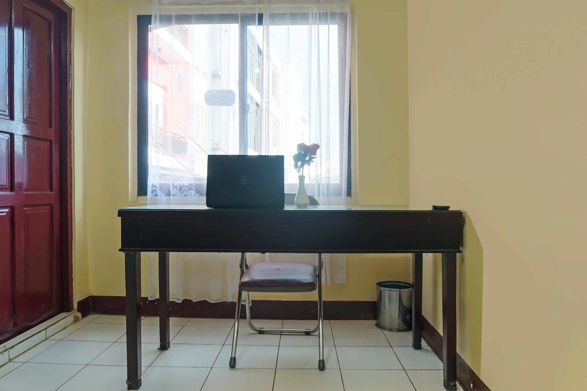 Spot On 92466 Adam Kost Syariahnearwisata Jembatan Barito Hotel Banjarmasin  Buitenkant foto
